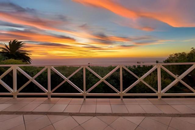 Cape Rose Cottage - Penthouse In Camps Bay Κέιπ Τάουν Εξωτερικό φωτογραφία